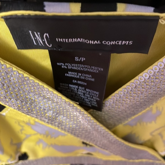 NWOT INC womens dress in latest fashion colours! Size small. - Picture 2 of 11